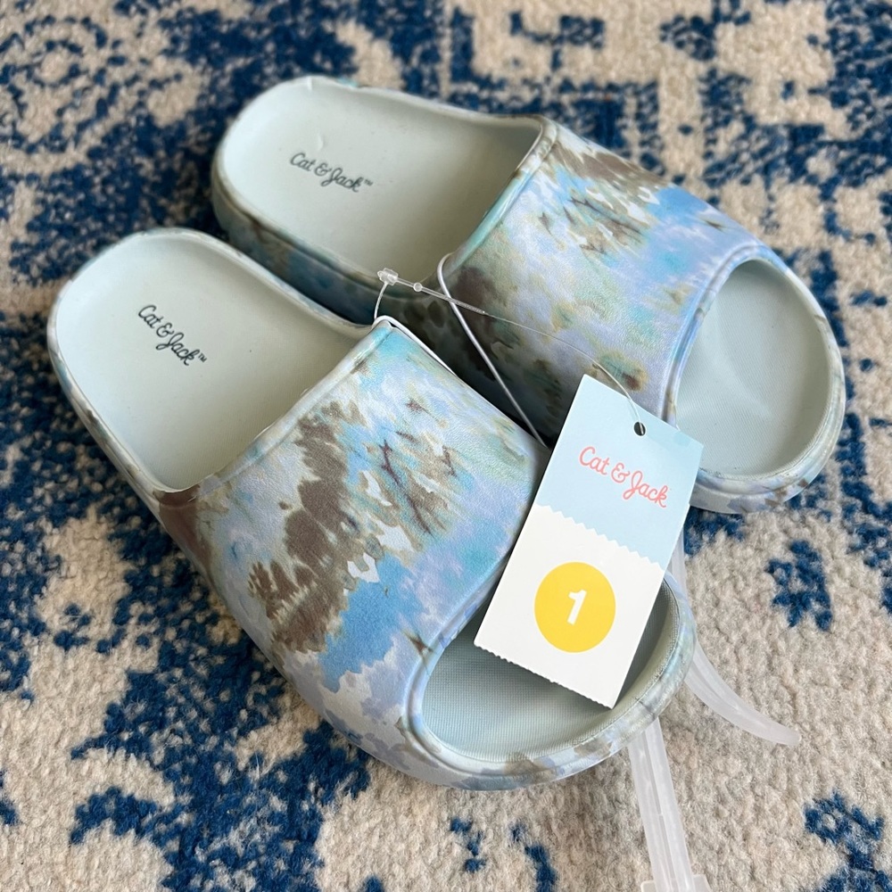 Kids' Wilder Slip-On Slides - Cat & Jack™